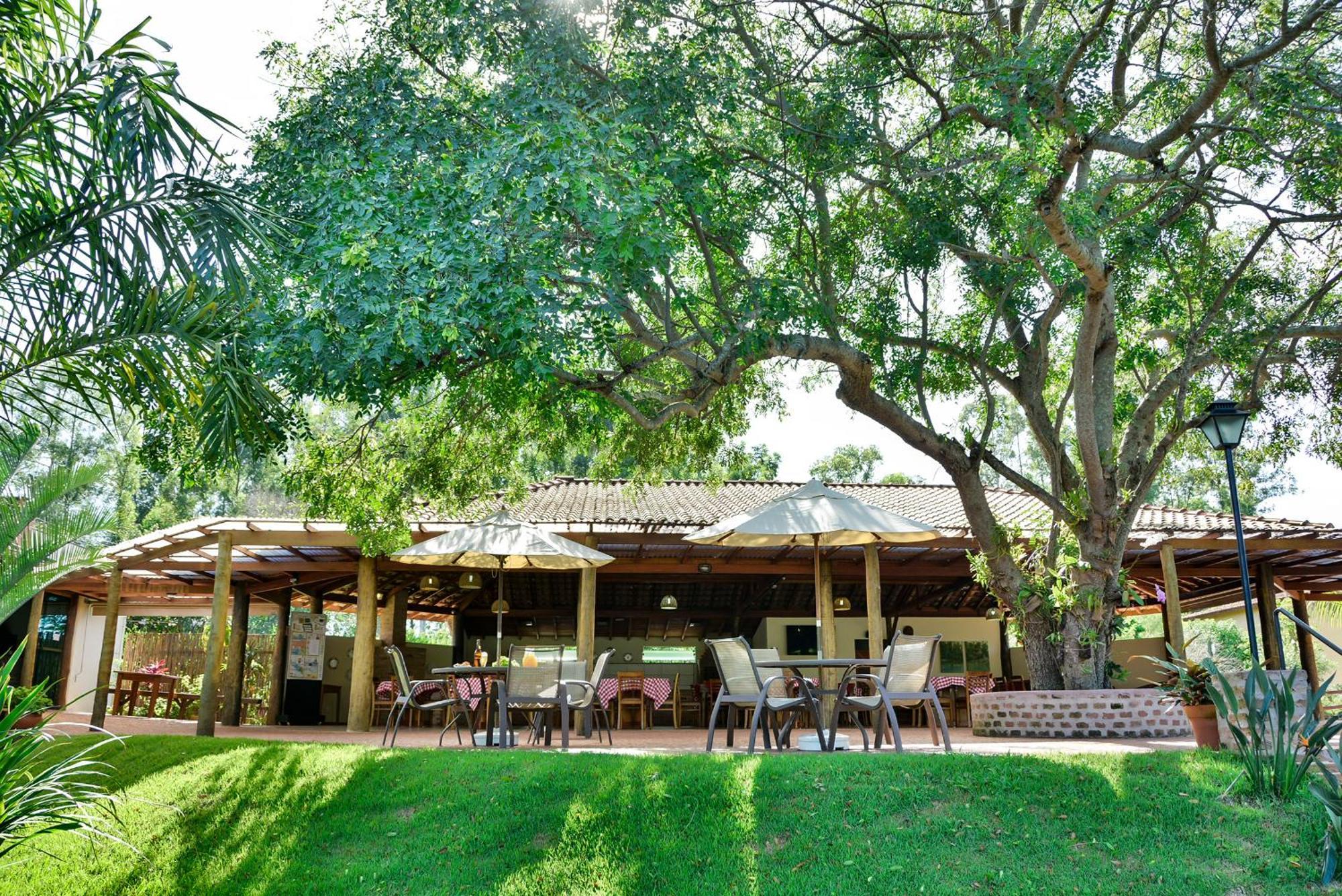 Hotel Fazenda Areia Que Canta Brotas Exterior photo